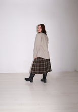 Load image into Gallery viewer, Burberry Tartan skirt
