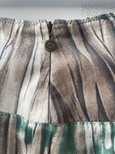 Load image into Gallery viewer, Just Cavalli Skirt
